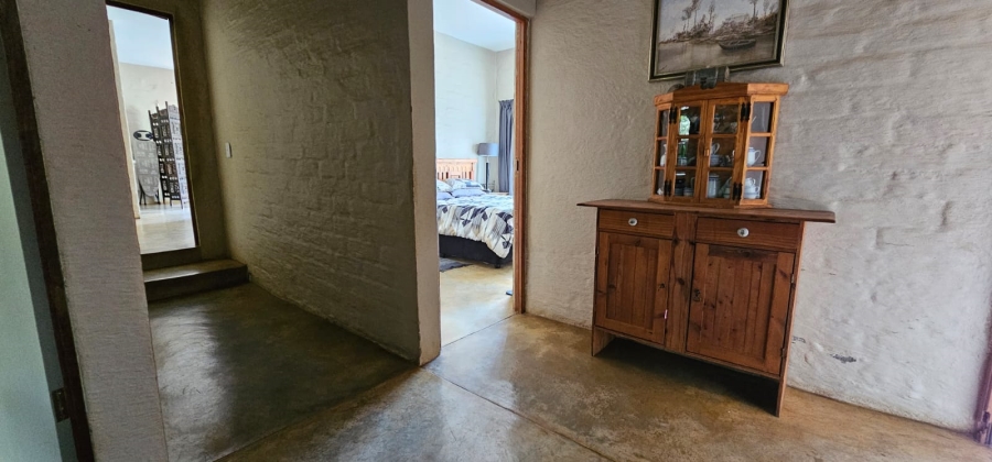 5 Bedroom Property for Sale in Mooinooi North West